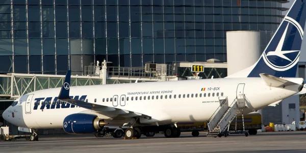 avion tarom parcat aeroport otopeni henri coanda foto mediafax alexandra pandrea