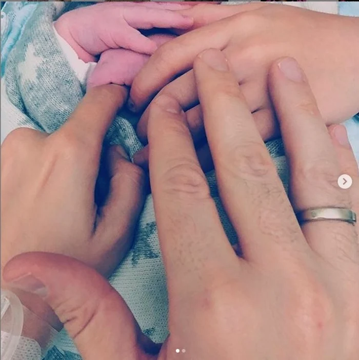 David Bisbal a scris fericit: ""Acum suntem 4 inimi"