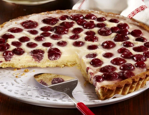 tarta cu vanilie si visine jpeg
