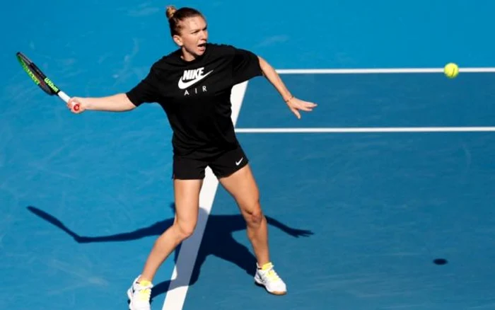 Simona Halep este nevoită să îşi schimbe rutina de antrenament pe timpul pandemiei de coronavirus.