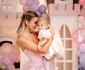 Lacrimi și emoții pentru Emily Burghelea! Elisabeta a făcut primii pași înainte de un an