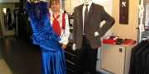 Cornelia Iacoş spune că fiecare client îşi alege vestimentaţia în funcţie de personalitate.