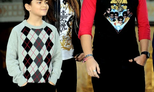 copiii lui michael jackson gettyimages 137777419 jpg jpeg
