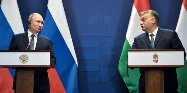 Viktor Orban si Vladimir Putin FOTO EPA-EFE
