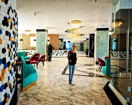 Mihai Trăistariu a vrut să-și ia patru apartamente la Nordis Mamaia foto: Facebook