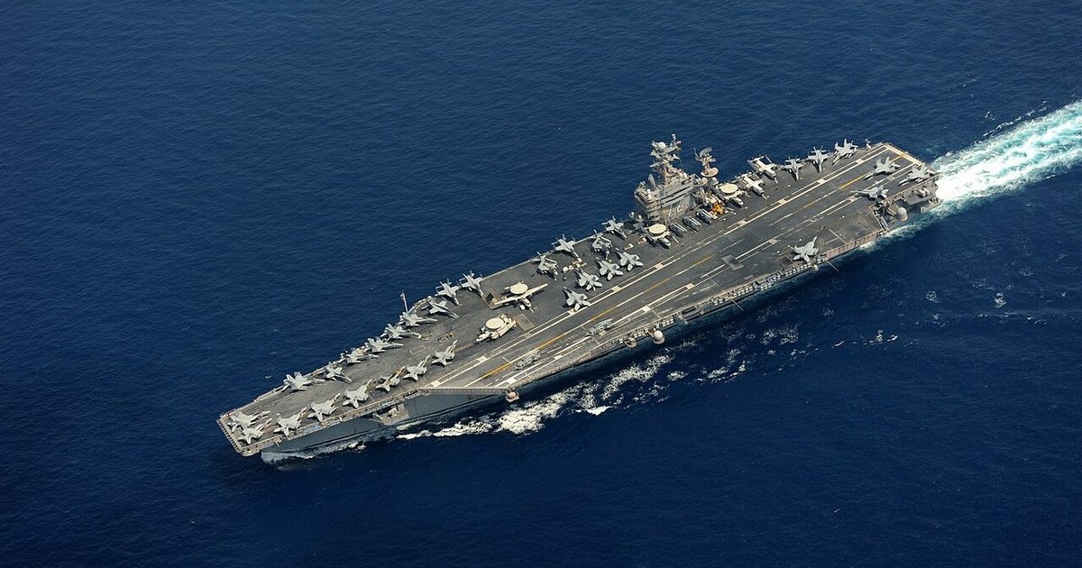 Iranul a lansat rachete balistice către portavionul Abraham Lincoln