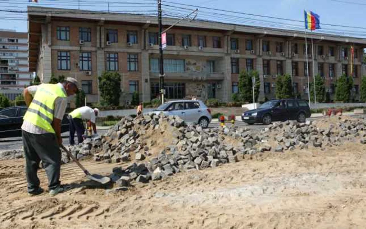 Şantier în centrul Iaşiului