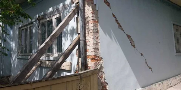 Post de Poliţie derăpănat Suceava. FOTO Dănuţ Zuzeac