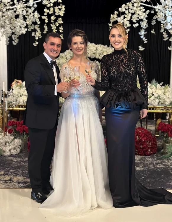 Alina Sorescu la nunta lui Marian Drăgulescu cu Simona Carmen   Instagram (5) jpg