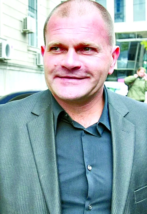 
    Cornel  Şfaiţer- Patron FC  Botoşani, reprezentant al  cluburilor din  Liga a II-a  