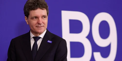 Nicușor Dan la Summitul B9 FOTO Inquam / Octav Ganea