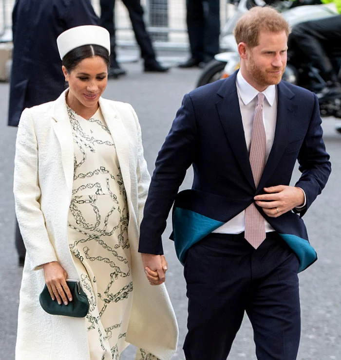 Medicii au preconizat că Meghan Markle va naște în luna aprilie a acestui an, așa că Ducesa de Sussex ar putea aduce bebelușul regal pe lume în curând