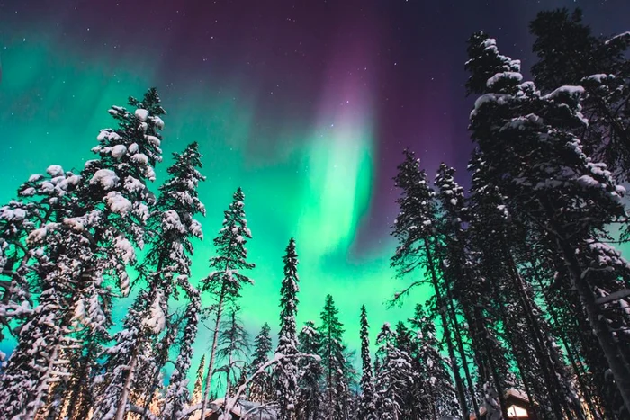 Imagine cu aurora boreală