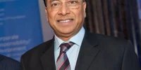 Lakshmi Mittal foto Wikipedia png