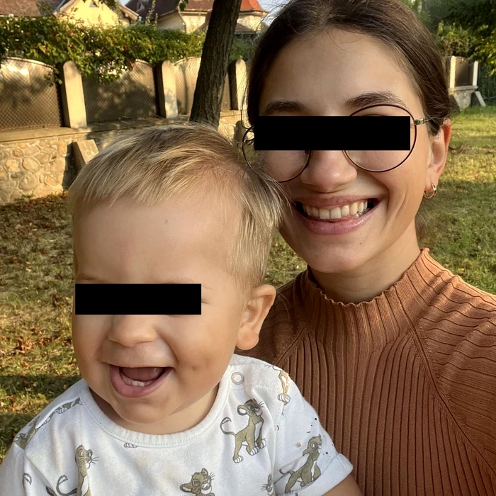 Ana Maria și copilul ei / foto: social media