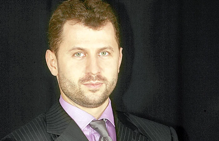 Călin Doboş, doctor