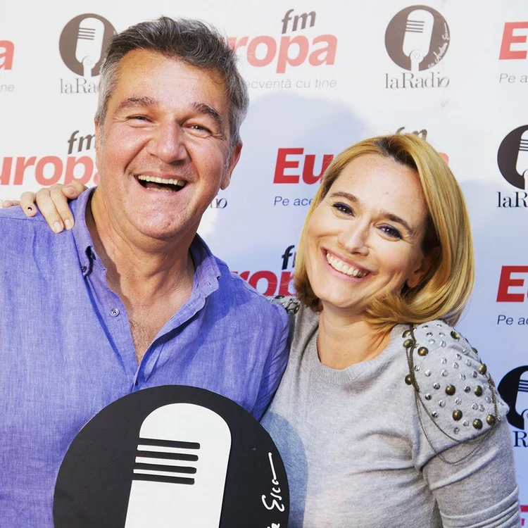 
    Dan Bittman, pe vrema când Andreea Esca îl invitase în emisiunea ei de la Europa FM  