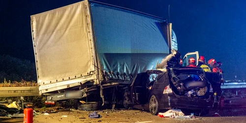 accident cu un camion romanesc pe o autostrada din germania jpg