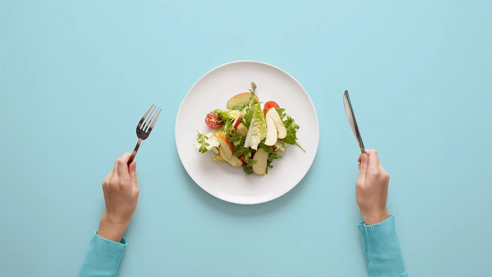 Ce este ortorexia și cât de periculos e când alimentația sănătoasă devine obsesie