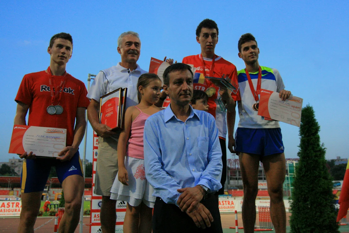 Mihai Donişan, pompier şi campion la săritura în înălţime