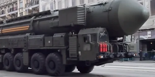  RS-24 Yars