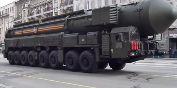  RS-24 Yars
