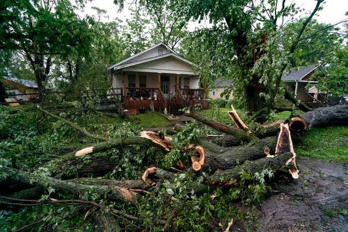 Linwood, din Kansas, mătrășit de urgie