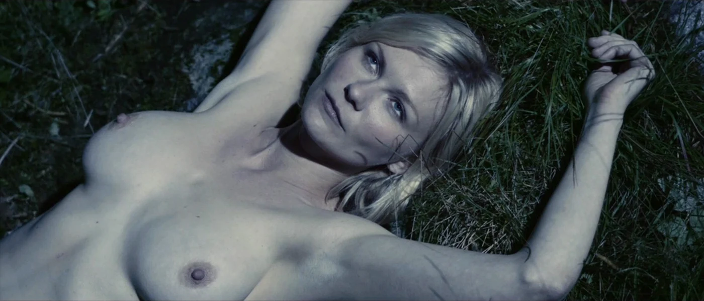 Kirsten Dunst în filmul Melancholia