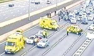 Megastarul obişnuia să stea întotdeauna în stânga şoferului (Foto: guliver/ splashnews) jpeg