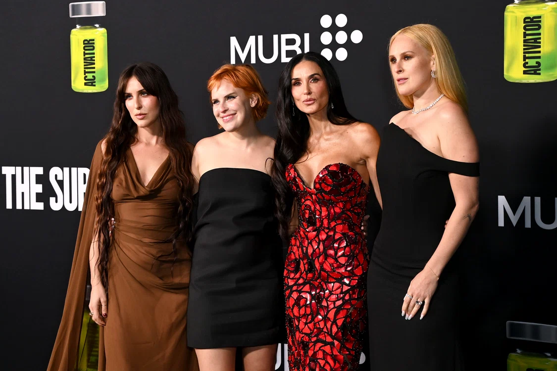 Demi Moore și fiicele sale, GettyImages (1) jpg