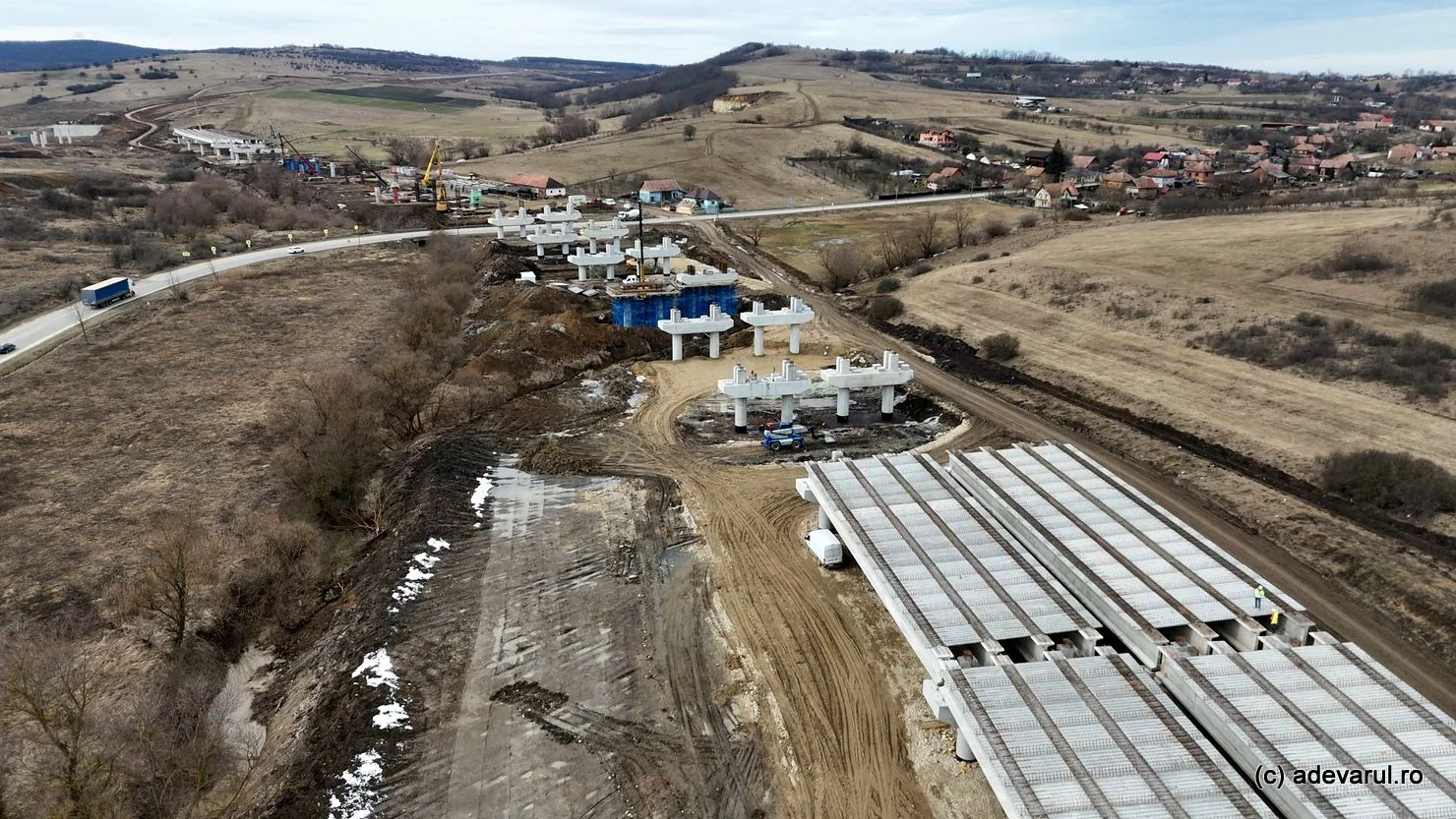 Marile viaducte de care depinde soarta Autostrăzii Transilvania. Câți kilometri au șanse reale de a fi inaugurați în 2026