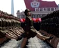 Coreea de Nord. Femei militar la parada dedicattă aniversări a 100 de ani de la naşterea lui Kim Il-sung