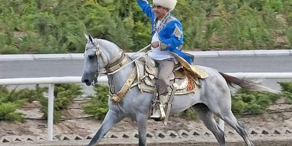 Gurbangulî Berdimuhamedov
