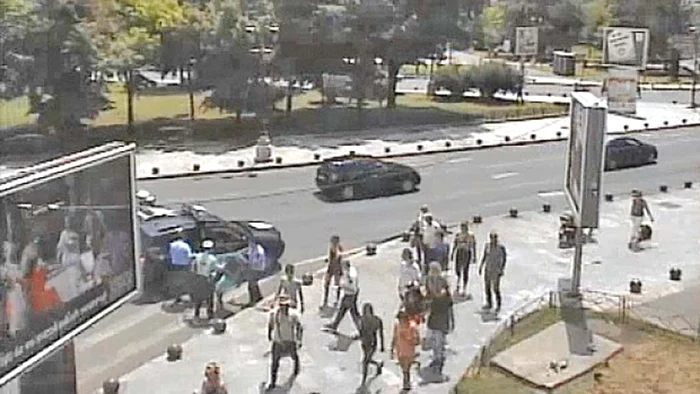 Imagine de la capturarea agresorului din Capitală