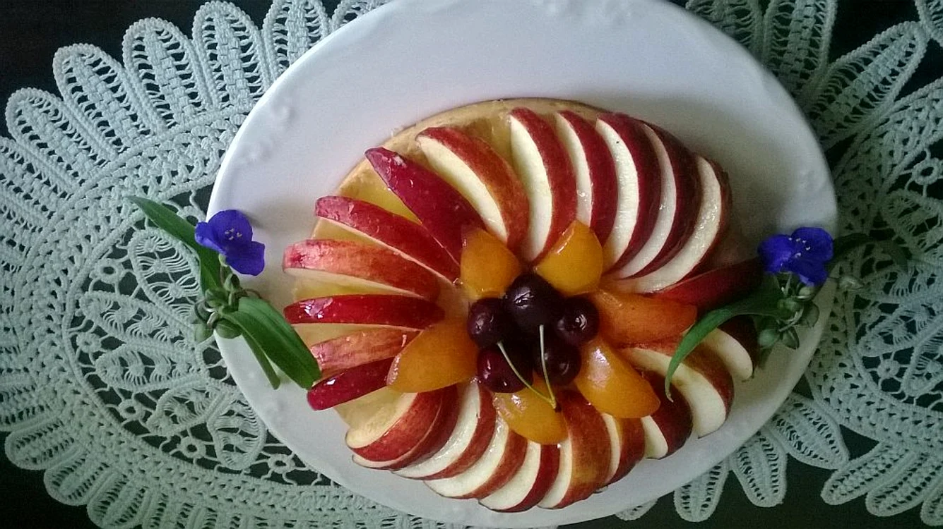 tarta cu fructe si budinca de vanilie jpeg