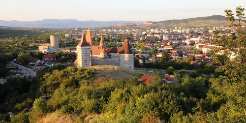 Dealul Sanpetru din Hunedoara  Foto Daniel Guță  ADEVĂRUL (25) JPG