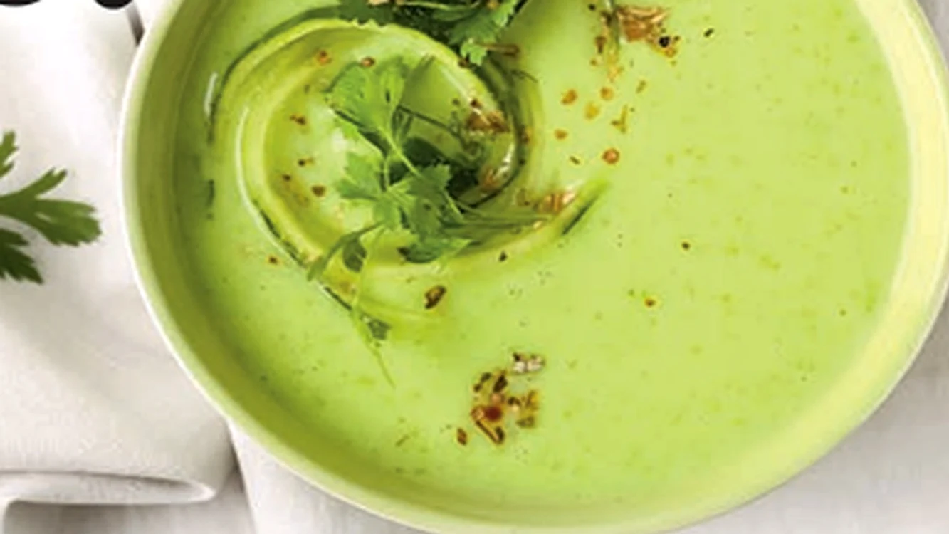 gazpacho cu avocado jpg