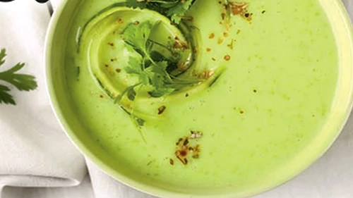 gazpacho cu avocado jpg