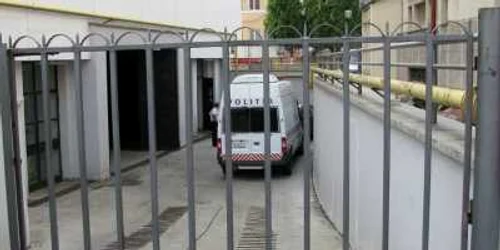Suspectul a fost reținut pentru 24 de ore