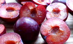 plums jpeg