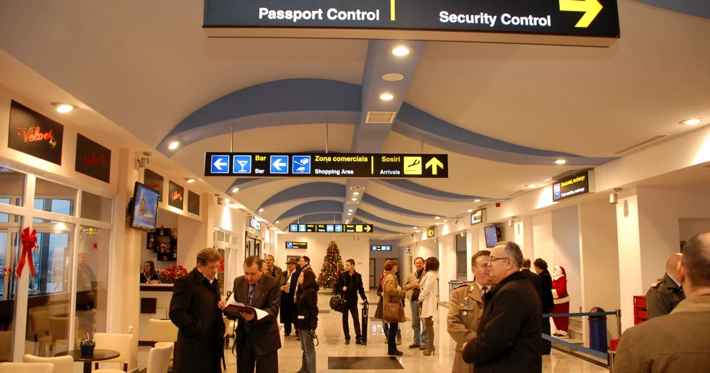 Inaugurarea terminalului modernizat al aeroportului orădean