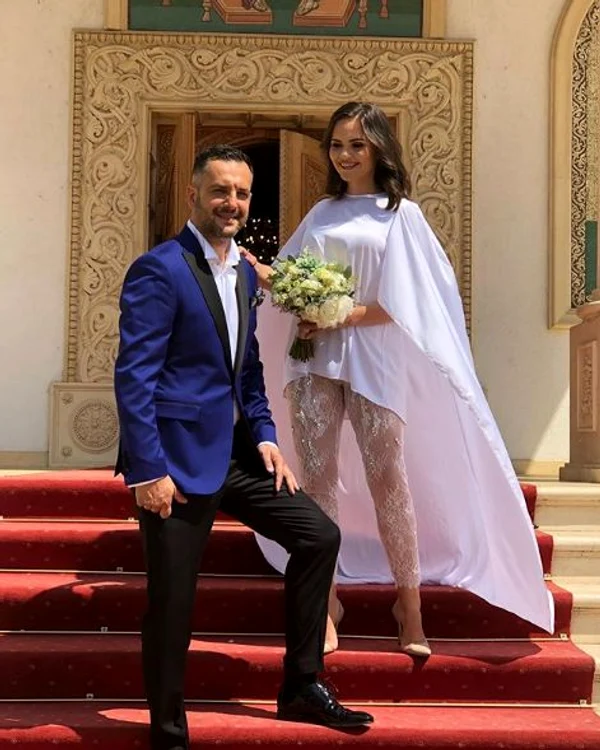 Mădălin Ionescu și Cristina Șișcanu și-au reînnoit jurămintele de nuntă la biserica unde și-au botezat și fetița