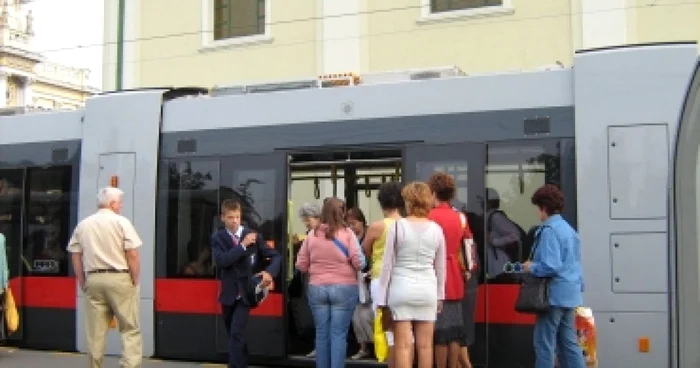 Oradea: Tramvaiul de pe linia 2 nu mai circulă de luni