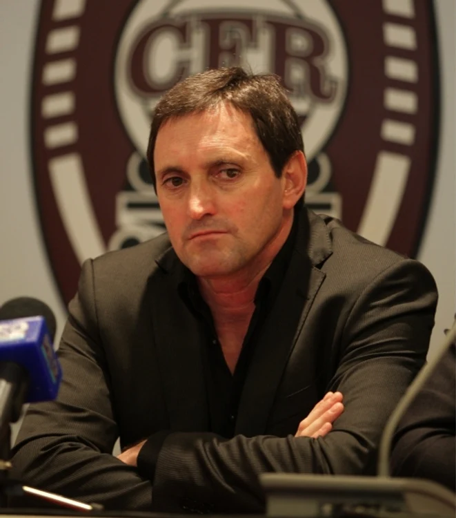 La capitolul sfaturi în bucătărie, curățatul usturoiului cu borcanul poate fi util tuturor bucătarilorfoto: Click!