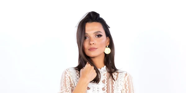 Laura Boghiu - PRO TV  - main