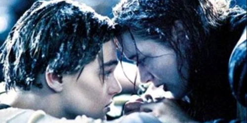 Jack Dawson și Rose Bukater ar fi putut rămâne amândoi pe pluta improvizată, conform „Spărgătorilor de mituri“   