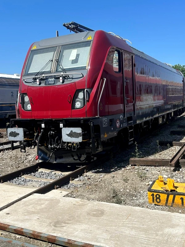 locomotive Traxx Passenger 02 FOTO ARF jpg