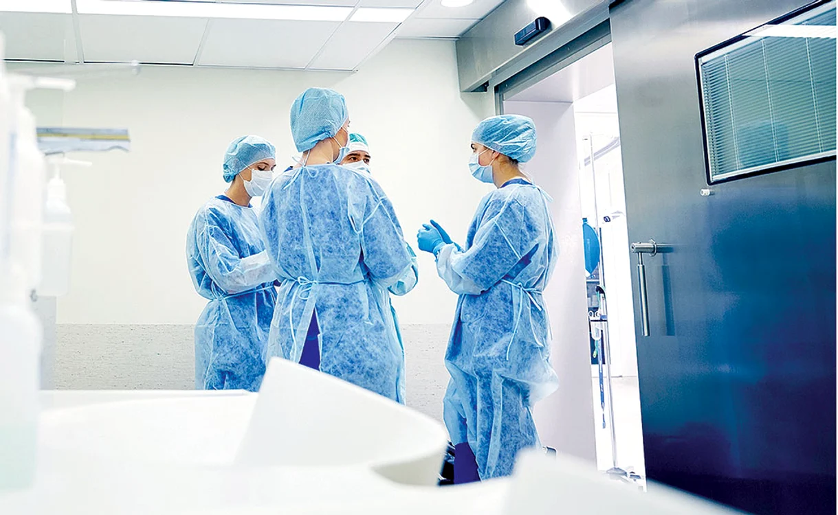 
    Aproximativ 10% din personalul medical nu e vaccinat  