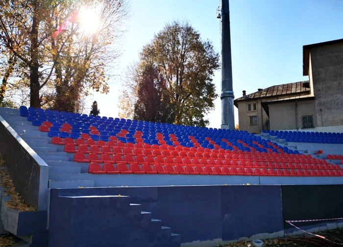 scaune stadion chindia