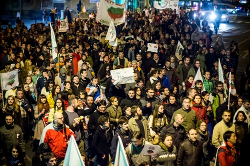 proteste rosia montana la cluj foto adrian dascalescu